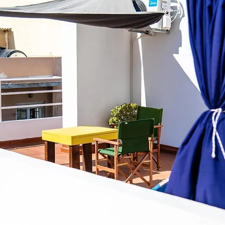 Traditional 2-storey μaisonette With Terrace *